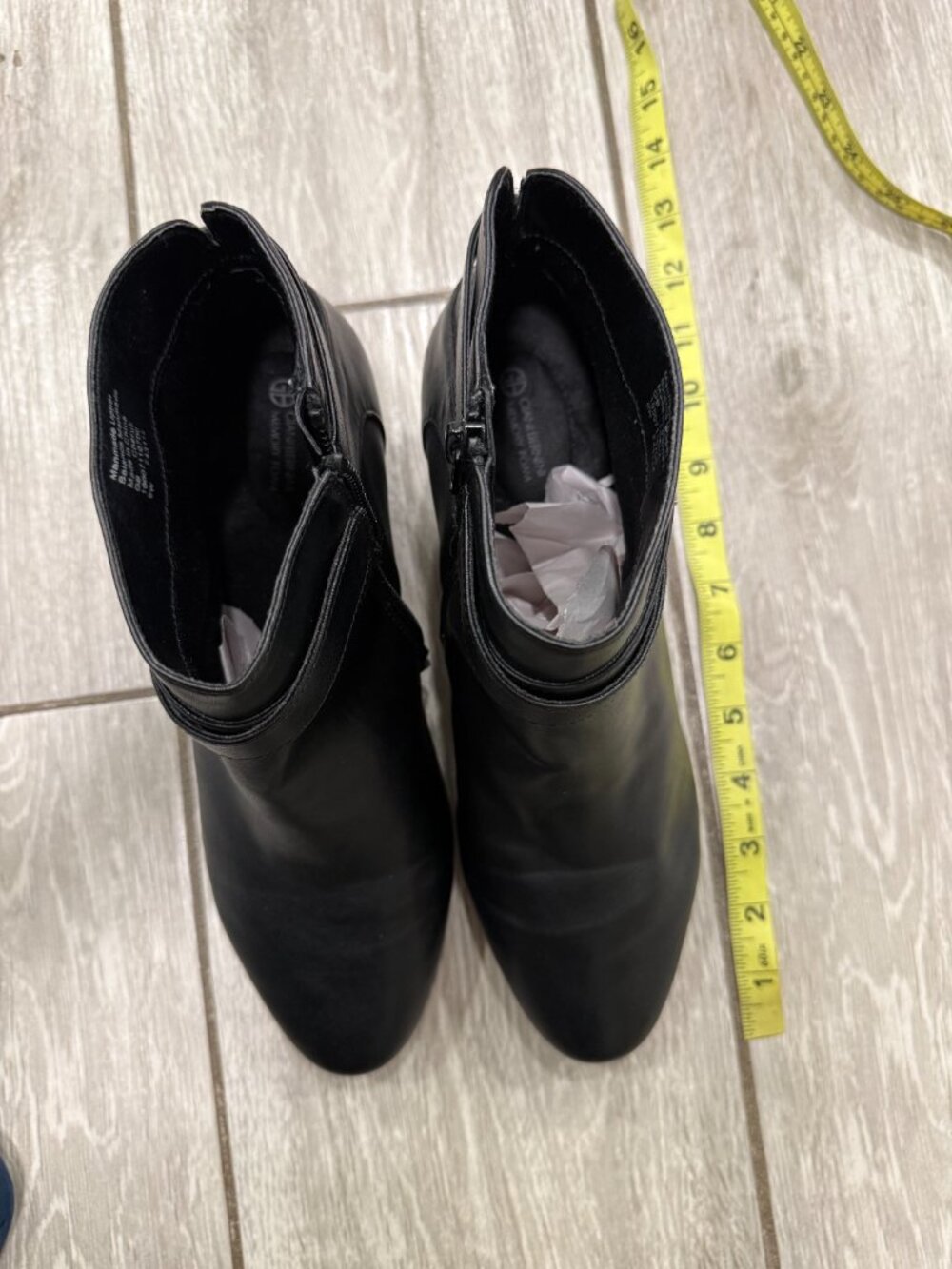 Giani Bernini Black "Cherub" Buckle Wedge Ankle Booties Size 9W - Picture 7 of 8